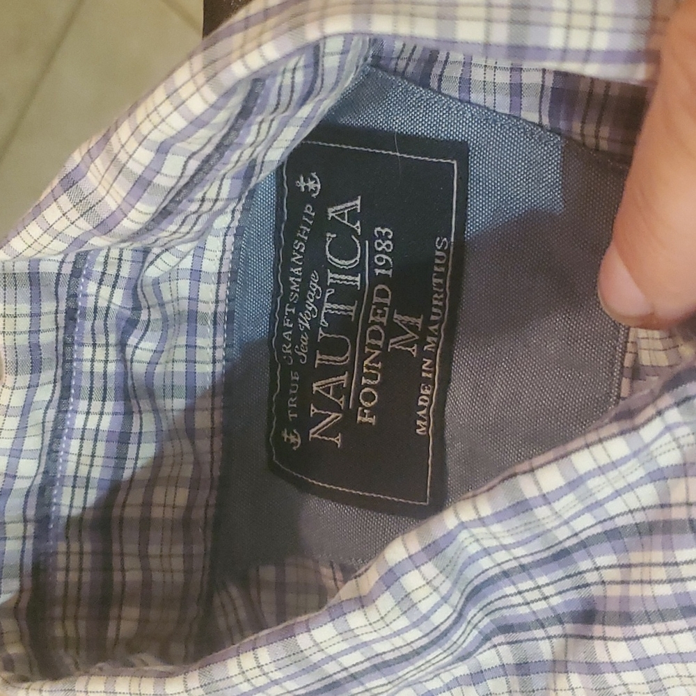 L/S Nautica Button Up🎀 - Picture 3 of 3